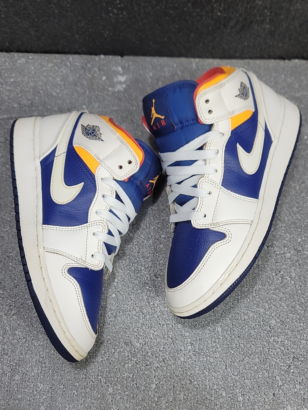 Nike Air Jordan 1 Mid "White Deep Royal Blue Laser Orange" Wmns 7 Great Cond!